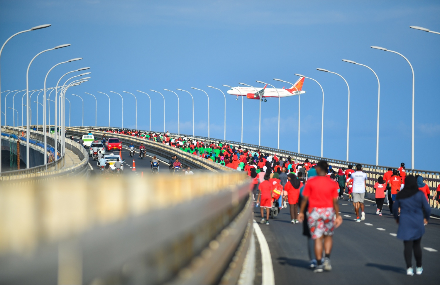 "ދުޅަހެޔޮ ހަށިހެޔޮ އީދު"ގެ ނަމުގައި ކުރިއަށްދާ ކުޅިވަރު ފެސްޓިވަލްގައި މިއަދު ބޭއްވި ބްރިޖު ދުވުމުގެ ތެރެއިން.---ފޮޓޯ: ހުސައިން ވަހީދު/މިހާރު