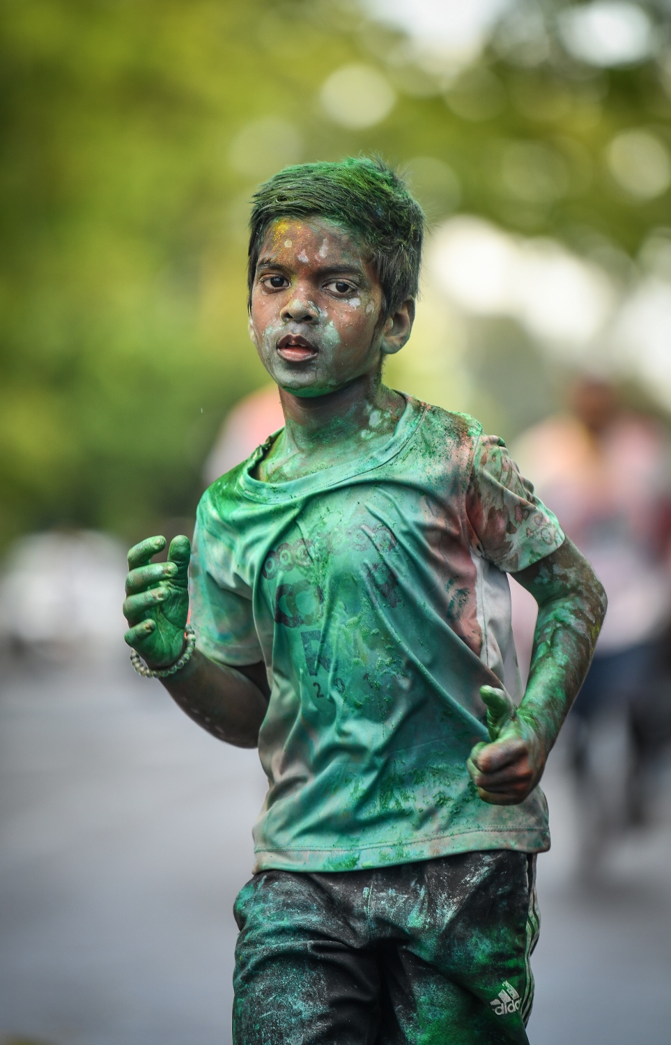 ހުޅުމާލެ: ނޮވެމްބަރު 23، 2018- އުރީދޫން މި އަހަރު ބޭއްވި ކަލާ ރަންގެ ތެރެއިން: މި ހަރަކާތުގައި 3،000 އެއްހާ މީހުން ބައިވެރިވި.---ފޮޓޯ: ނިޝާން އަލީ/މިހާރު