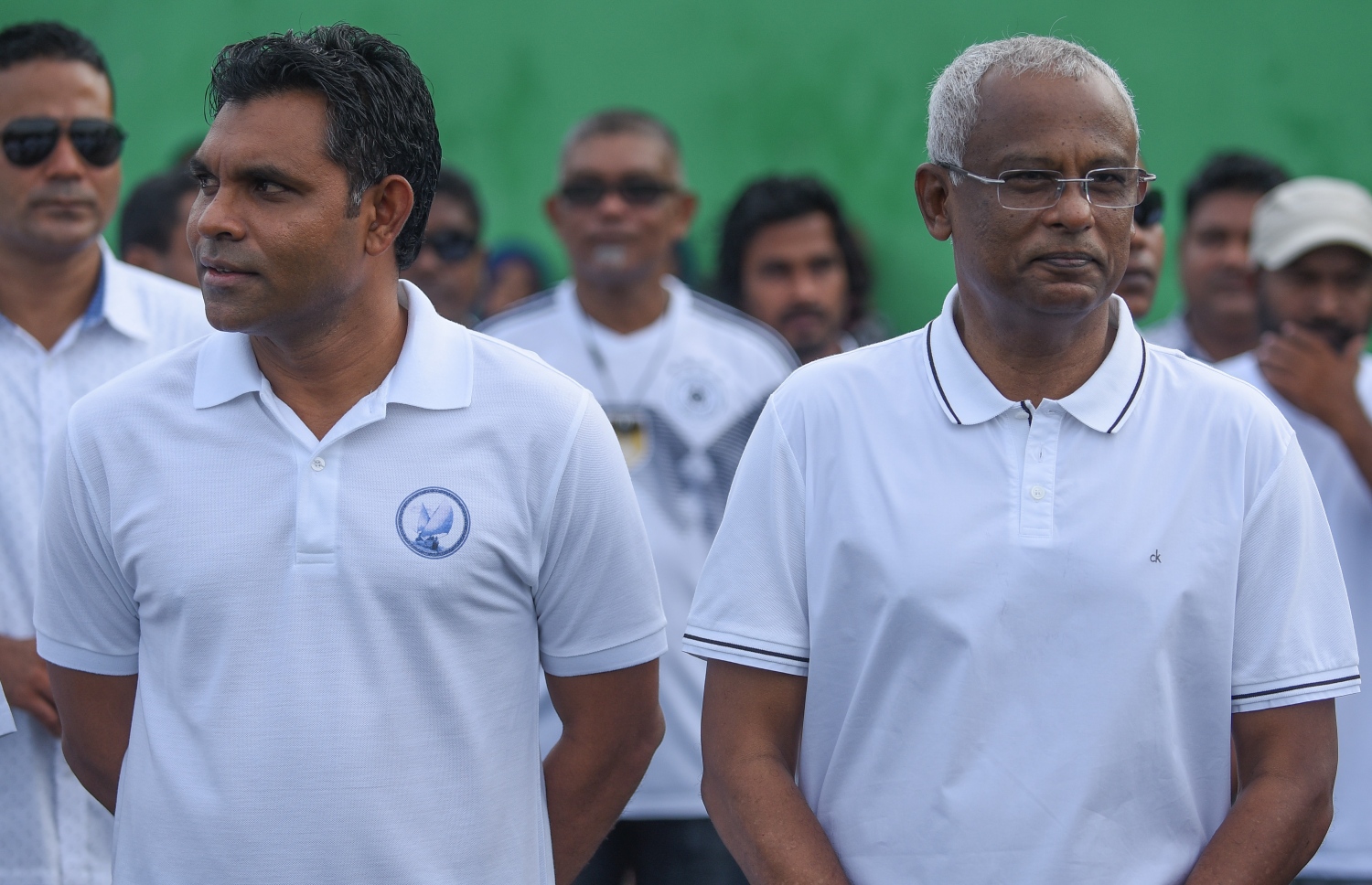 މާލެ: ޑިސެމްބަރު 8، 2018- މި ސަރުކާރުގެ ފުރަތަމަ 100 ދުވަހުގެ ތެރޭގައި ހިމެނޭ، މުޅި ރާއްޖެ ސާފުކުރުމުގެ ޕްރޮގްރާމް ރަސްމީކޮށް ފެށުމަށް ބޭއްވި ރަސްމިއްޔާތުގައި، ރައީސް އިބްރާހިމް މުހައްމަަދު ސޯލިހް (ކ) އަދި ނައިބު ރައީސް ފައިސަލް ނަސީމް ބައިވެރިވެވަޑައިގަންނަވަނީ.---ފޮޓޯ: އަހުމަދު ނިޝާތު/މިހާރު