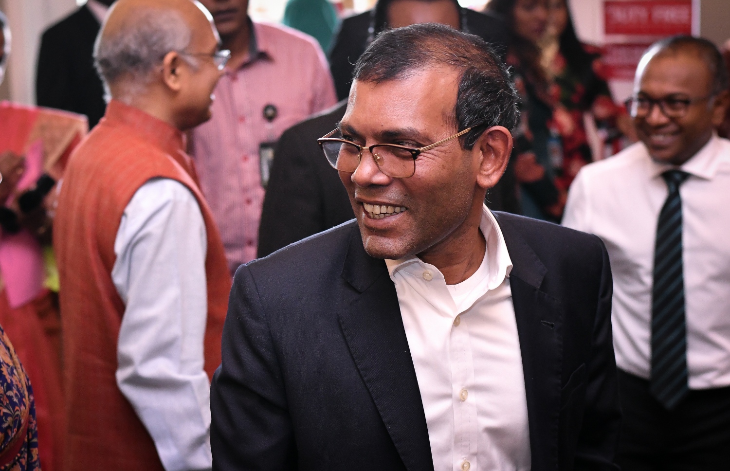 ކޮޕް 24 ގައި ބައިވެރިވަޑައިގެންނެވުމަށް ފަހު ކުރީގެ ރައީސް މުހައްމަދު ނަޝީދު މިއަދު ހެނދުނު މާލެ ވަޑައިގެން އެއާޕޯޓްގައި --ފޮޓޯ: ނިޝާން އަލީ