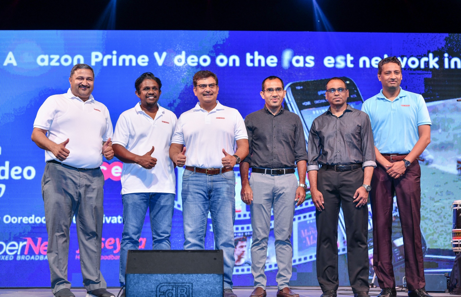 އެމޭޒަން ޕްރައިމްގެ ޚިދުމަތް، ތައާރަފު ކުރުމަށް މިރޭ ބޭއްވި ރަސްމިއްޔާތުގައި ކޮމިއުނިކޭޝަން މިނިސްޓަރު މަލީހް އަދި އުރީދޫގެ ބައެއް އިސްވެރިން ބައިވެރިވެވަޑައިގަންނަވަނީ.---ފޮޓޯ: ނިޝާން އަލީ/މިހާރު