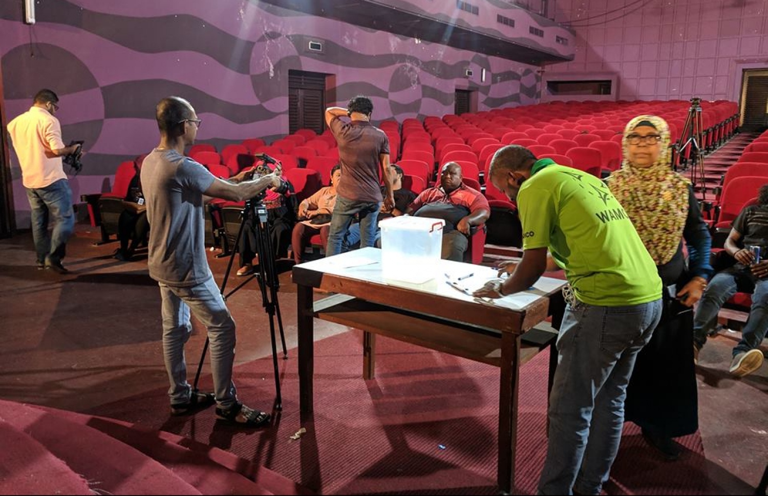 ރޭ ބޭއްވި އެމްއެފްއޭގެ އިންތިހާބުގެ ތެރެއިން.