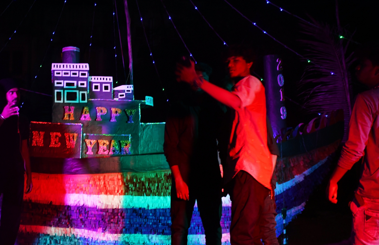 އިންޑިއާގެ ޗެންނާއީގައި އާ އަހަރު ފާހަގަ ކުރަނީ. --ފޮޓޯ:އޭއެފްޕީ