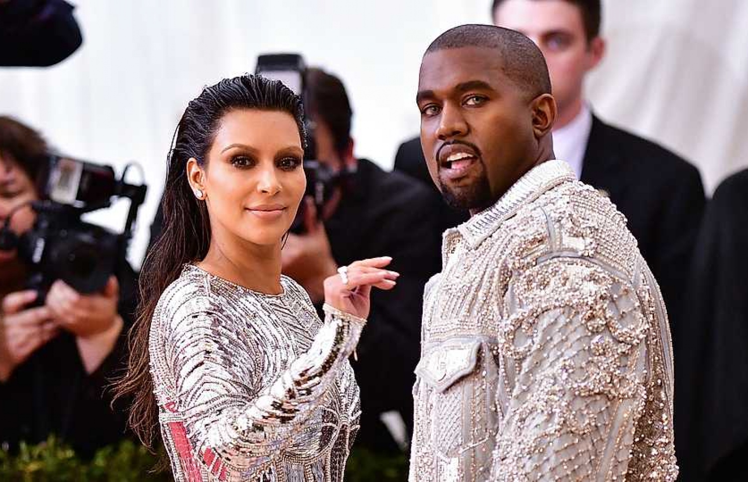 ކަންޔޭ އާއި ކިމް.