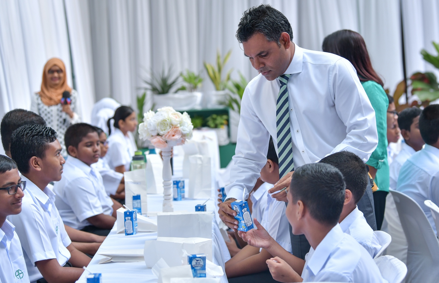 ހިލޭ ނާސްތާ ދިނުމުގެ ޕްރޮގްރާމް ރަސްމީކޮށް ފެށުން