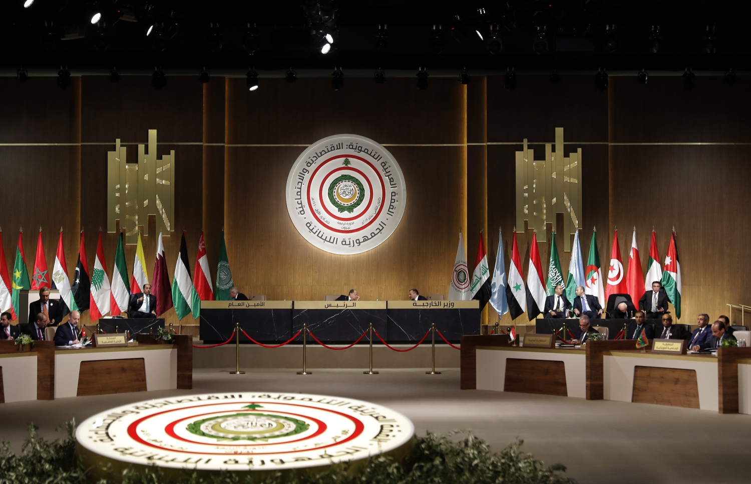 ލުބުނާނުގައި އަރަބި ސަމިޓް ފެށުމުގެ ރަސްމިއްޔާތު. --ފޮޓޯ:އޭއެފްޕީ