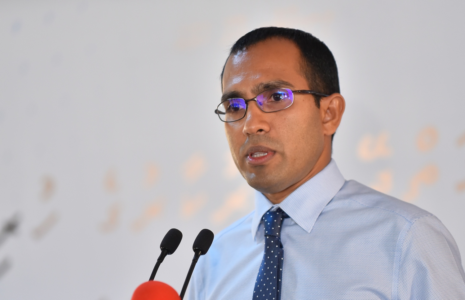 މިއަދުގެ ރަސްމިއްޔާތުގައި ސައިންސް އެންޑް ޓެކްނޮލޮޖީ މިނިސްޓަރު މަލީހް ވާހަކަ ދައްކަވަނީ.--- ފޮޓޯ: އަހުމަދު ނިޝާތު/މިހާރު