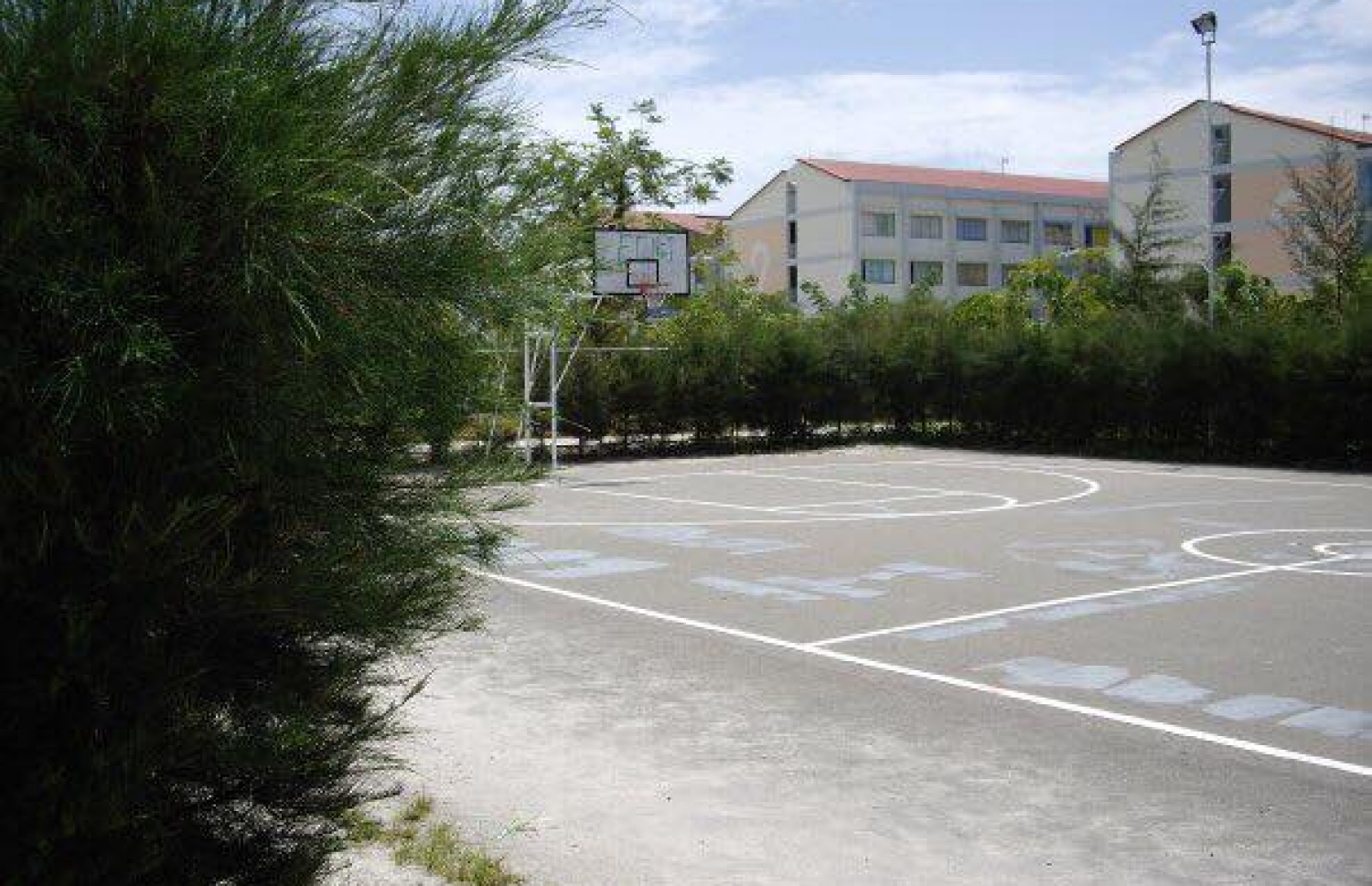 ހުޅުމާލޭ ބާސްކެޓްބޯޅަ ކޯޓު.