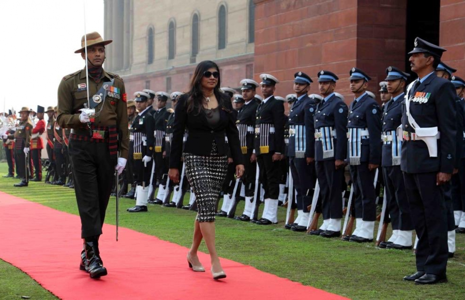 މާރިޔާ އިންޑިއާގައި: އެ ދަތުރުގައި ދެ ގައުމުގެ ގުޅުން ބަދަހިކުރުމާ ގުޅޭ ވާހަކަތައް ދެއްކެވި ކަމަށް ވިދާޅުވި.