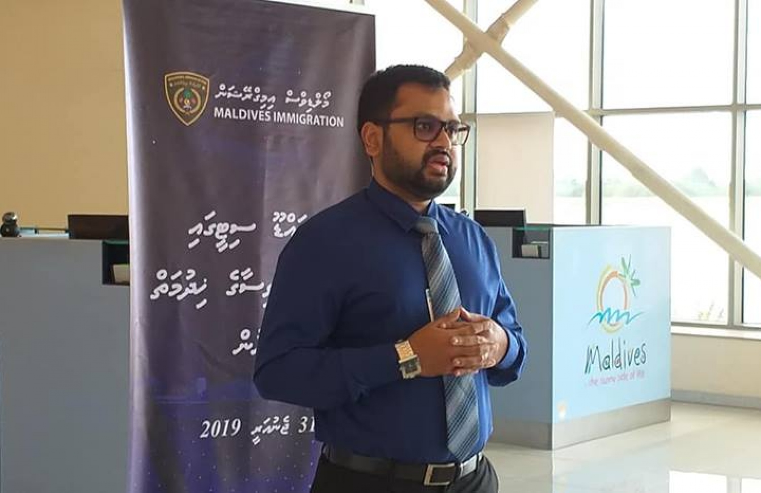 ހަނަފީ ބުރާސްފަތި ދުވަހު ގަން އެއާޕޯޓްގައި.