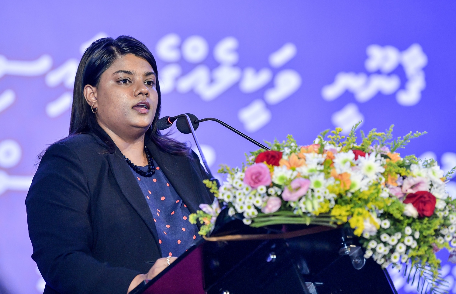 މާލެ: ޖެނުއަރީ 31، 2019- ގާނޫނީ ވަކީލުންތަކެއް ހުވާކުރުމަށް ބޭއްވި ރަސްމިއްޔާތުގެ ޝަރަފުވެރި މެހުމާން ޕްރޮސިކިއުޓާ ޖެނެރަލް އާއިޝަތު ބިޝާމް ވާހަކަ ދައްކަވަނީ.---ފޮޓޯ: ނިޝާން އަލީ/މިހާރު