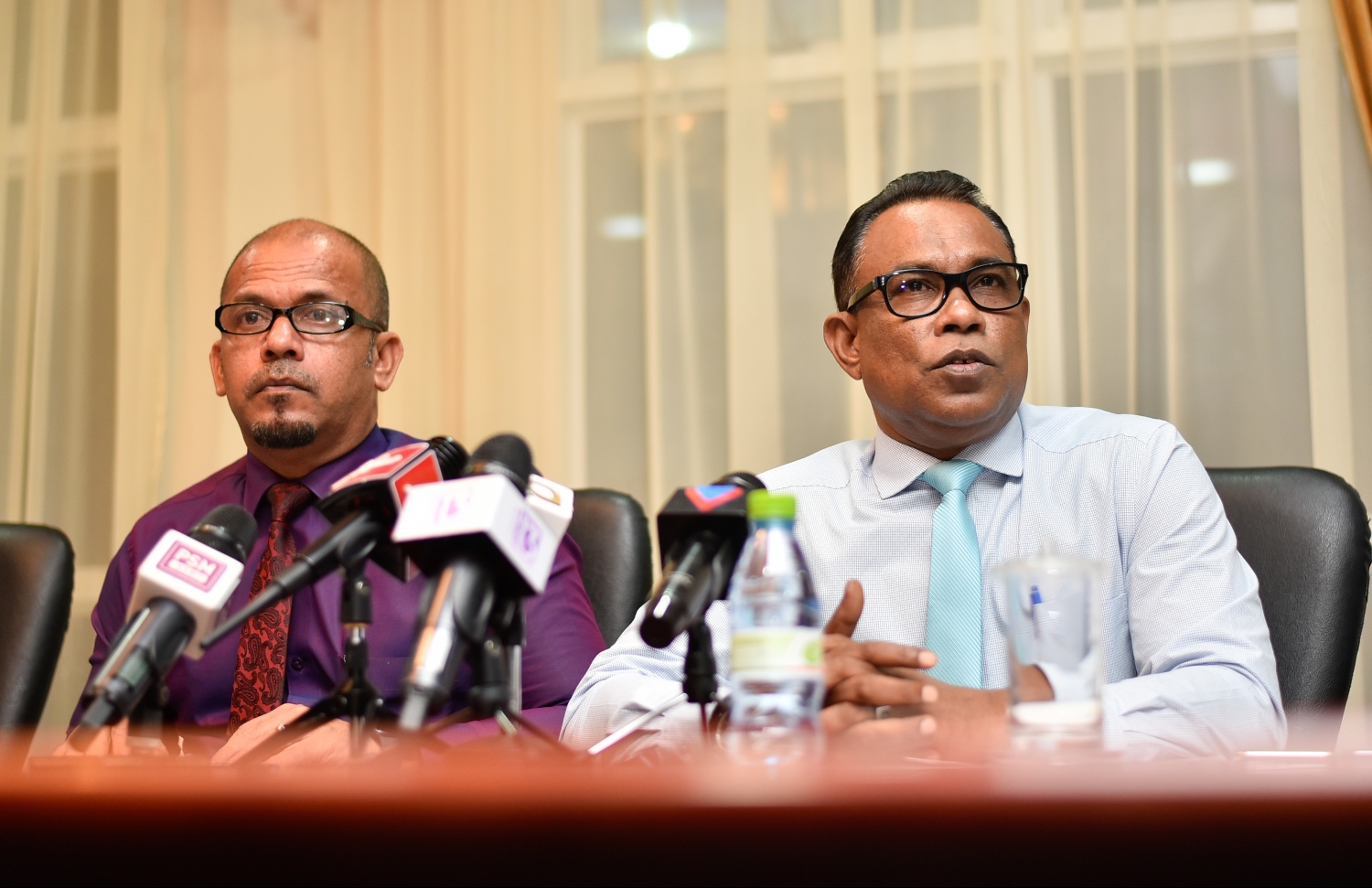 ކޮންގްރެސްގެ ރަޖިސްޓްރީ ހަވާލުކުރަން ބޭއްވި ރަސްމިއްޔާތުގައި އަބްދުއްރަހީމް ވާހަކަ ދައްކަވަނީ. --ފޮޓޯ: ހުސެއިން ވަހީދު/މިހާރު