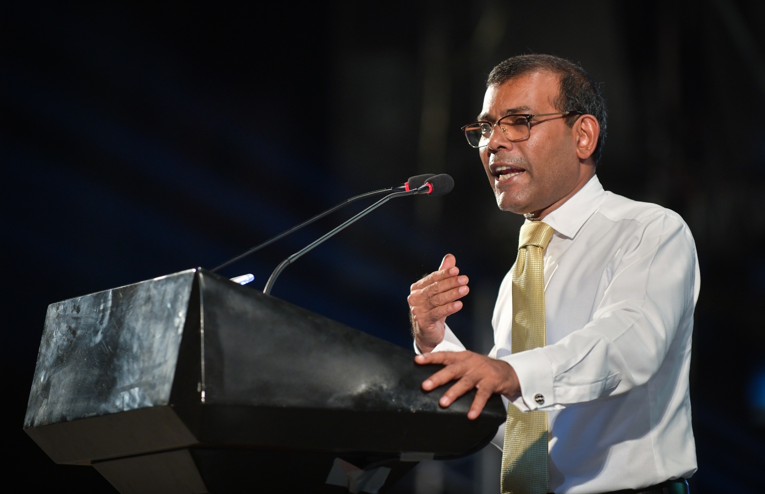 ކާނިވާ ސަރަހައްދުގައި ބޭއްވި ޖަލްސާގައި ނަޝީދު ރޭ ވާހަކަފުޅު ދައްކަވަނީ. --- ފޮޓޯ: ނިޝާން އަލީ/ މިހާރު