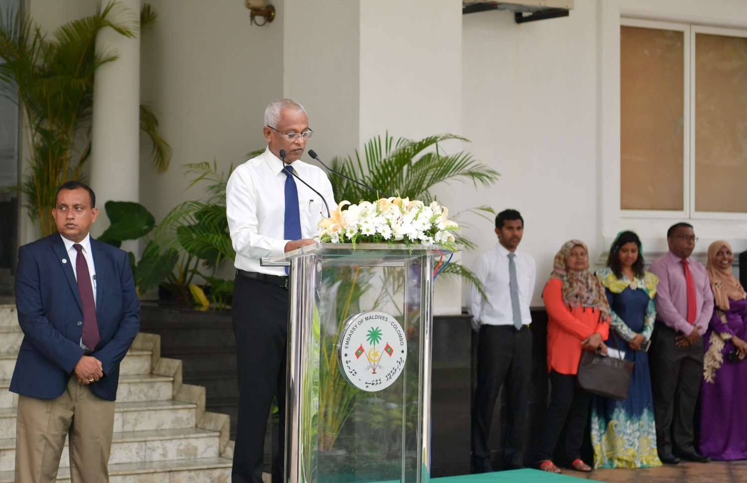 ސްރީ ލަންކާގައި ދިރިއުޅޭ ދިވެހިންނާ މުޚާތަބް ކުރައްވާ ރައީސް އިބްރާހިމް މުހައްމަދު ސޯލިހް މިއަދު ވާހަކަ ދައްކަވަނީ. --ފޮޓޯ:ރައީސް އޮފީސް