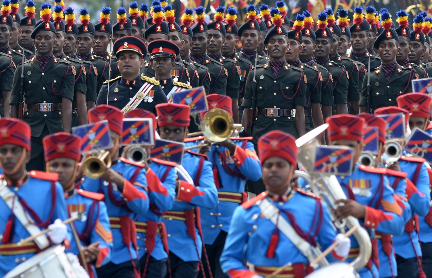 ކޮލަމްބޯ، ފެބްރުއަރީ 4، 2019: ސްރީ ލަންކާގެ 71 ވަނަ މިނިވަން ދުވަހުގެ އަސްކަރީ ޕެރޭޑް ކުރިއަށް ދަނީ. --ފޮޓޯ:އޭއެފްޕީ