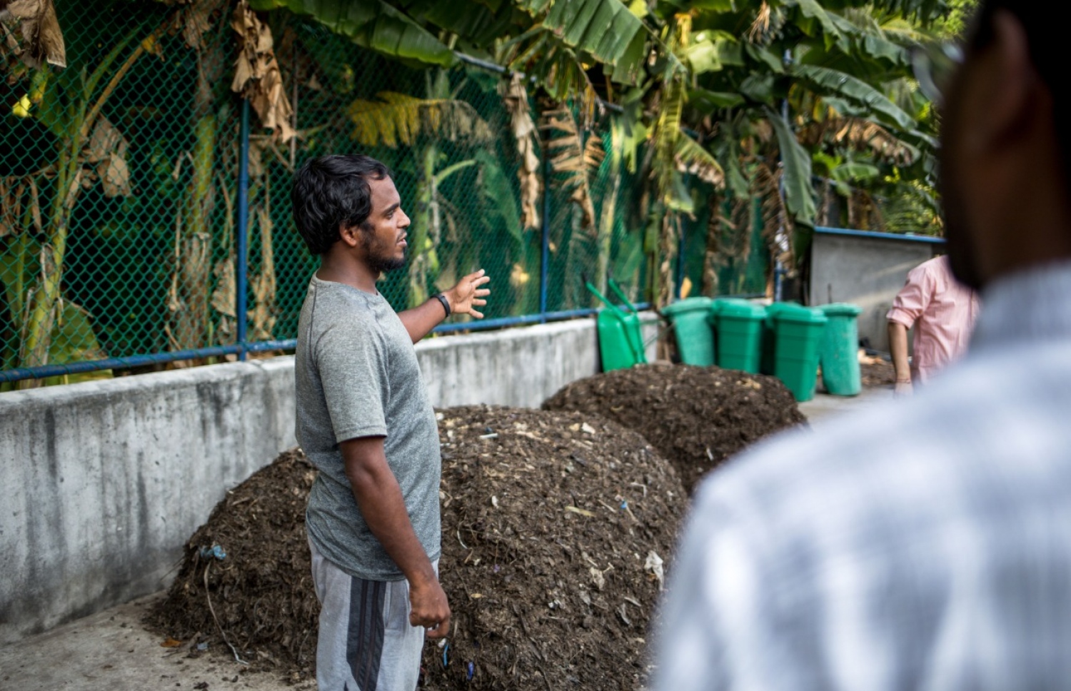 ސޮނޭވާފުށީގައި ކުނި ނައްތާލާ ސެންޓްރޯ--