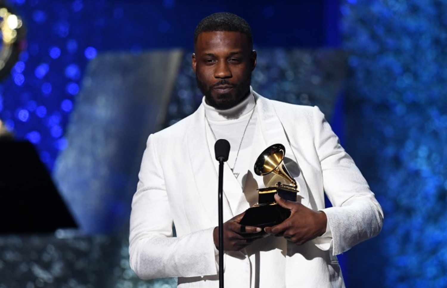 ލޮސް އެންޖެލެސް: ފެބްރުއަރީ 10، 2019: ހޮލީވުޑް މިއުޒިކީ ދާއިރާ ފަންނާނުންގެ އެވޯޑް ކަމަށްވާ "ގްރެމީ އެވޯޑްސް"ގެ މިއަހަރުގެ ހަފުލާގައި، ޖޭ ރޮކް "ބެސްޓް ރެޕް"ގެ އެވޯޑާއެކު.-- ފޮޓޯ: އޭއެފްޕީ