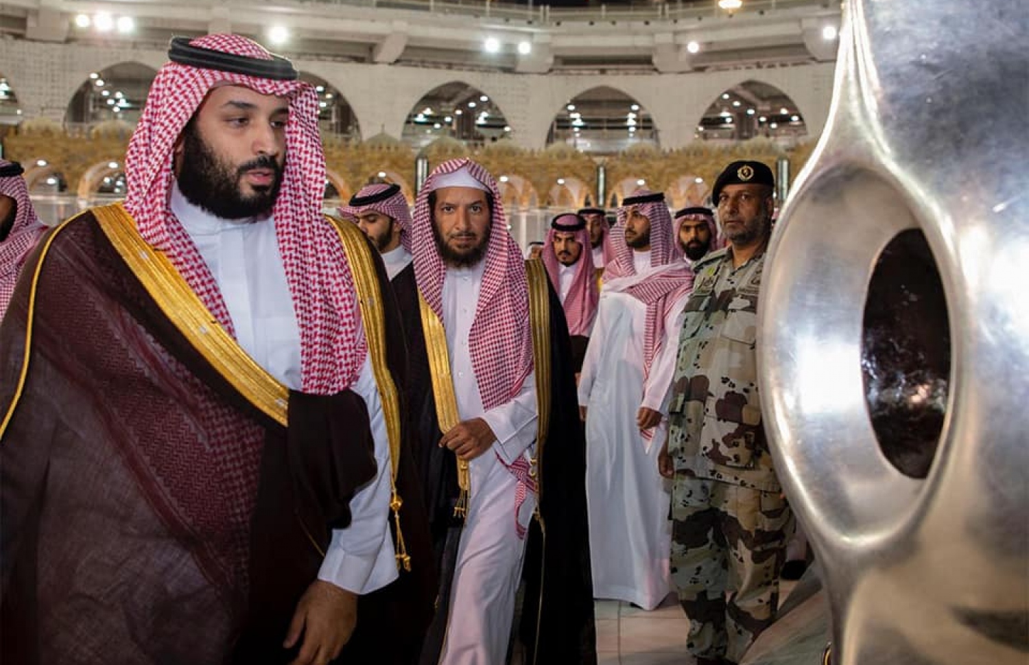 މައްކާ، ފެބްރުއަރީ 12، 2019: ޕްރިންސް މުހައްމަދު ހަޖަރަލް އަސްވަދުގެ ކައިރީގައި.