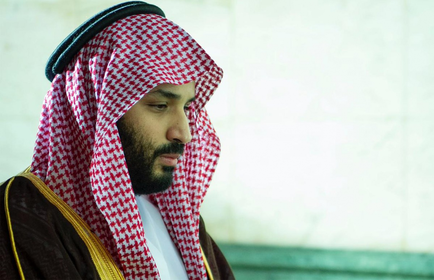 މައްކާ، ފެބްރުއަރީ 12، 2019: ޕްރިންސް މުހައްމަދު ކައުބާގެ ތެރޭގައި ނަމާދު ކުރައްވަނީ.