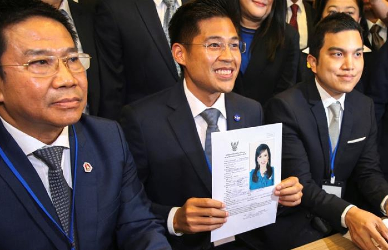 ބޮޑު ވަޒީރުގެ މަގާމަށް ތައިލެންޑުގެ ޕްރިންސަސްގެ ނަން ތައި ރަކްސާ ޗާޓް ޕާޓީން ނޮމިނޭޓް ކުރަނީ. --ފޮޓޯ:ރޮއިޓާސް