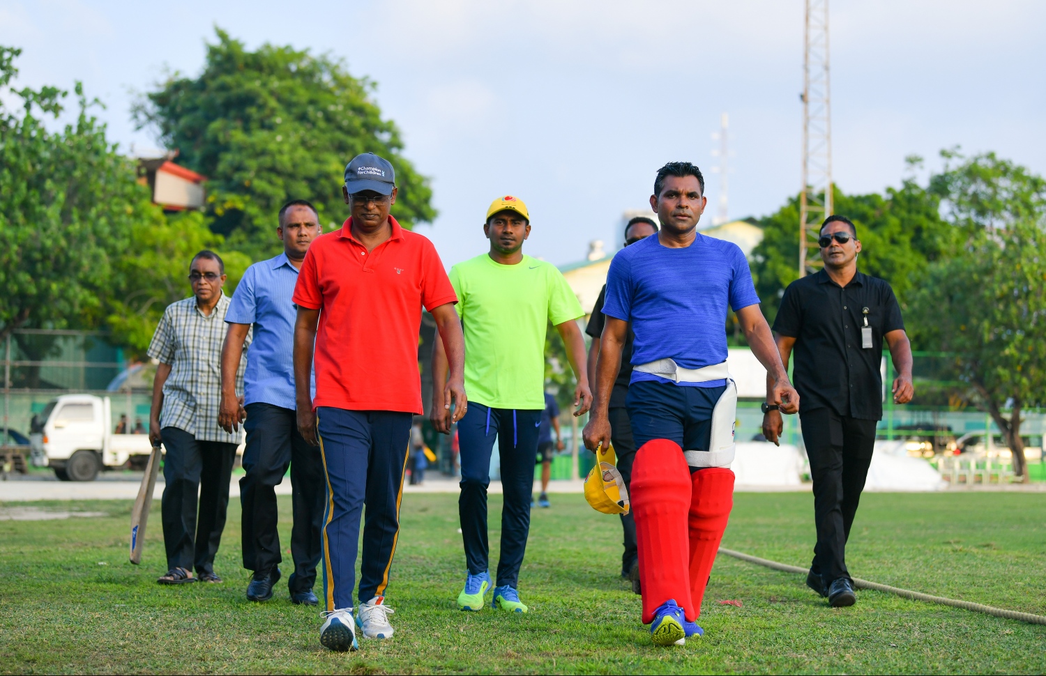 ރައީސް އިބްރާހިމް މުހައްމަދު ސޯލިހާއި ނައިބު ރައީސް ފައިސަލް ނަސީމް: މި ދެ މީހުން ހިނގާފައި ދަނިއްޔޭ ލިއެ، ބުނެފިއްޔާ އެ ވާނީ ގަދަރުކުޑަކުރުމަކަށް ބާ؟