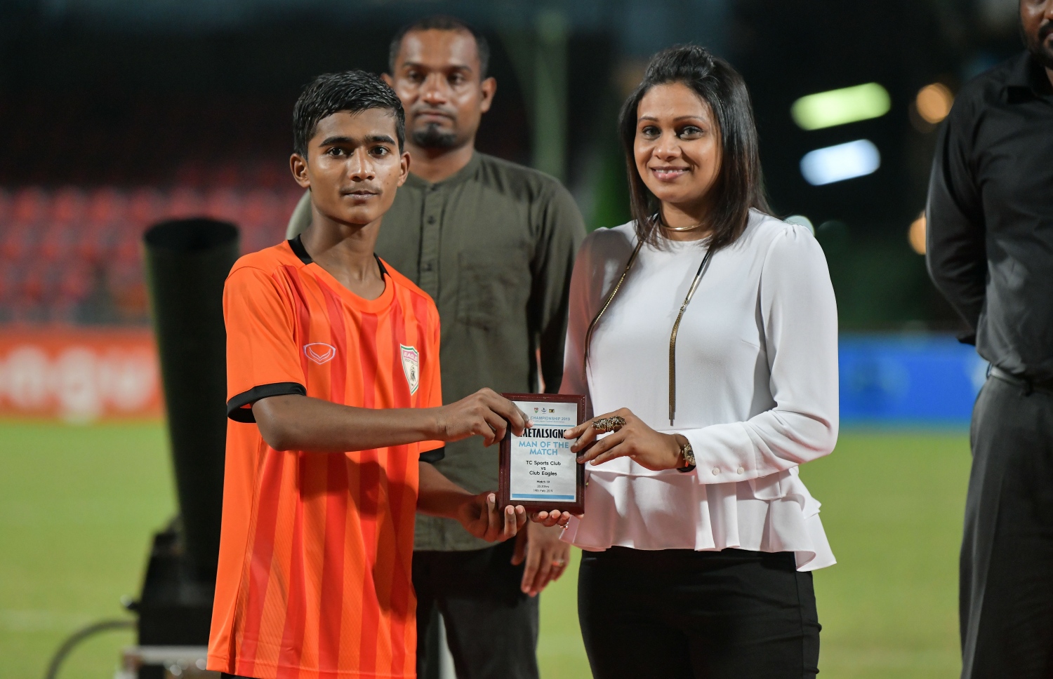 މާލެ- 19 ފެބުރުއަރީ 2019- ޔޫތު ޗެމްޕިއަންޝިޕް ފުޓްބޯޅަ މުބާރާތުގެ ފައިނަލް މެޗުގެ ތެރެއިން، ޓީސީ ސްޕޯޓްސް ކްލަބް އަދި އީގަލްސް ބައްދަލުކުރި މެޗު.-- ފޮޓޯ: ނިޝާން އަލީ/މިހާރު