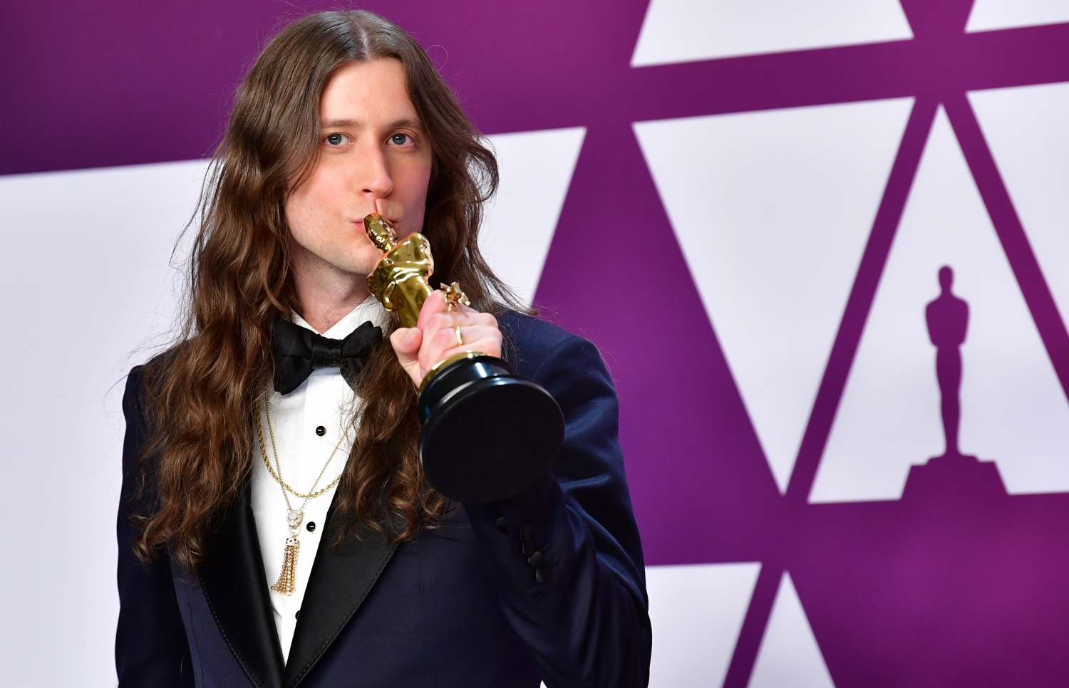 ފެބްރުއަރީ 25، 2019: އޮސްކާ އެވޯޑްސްގެ އެންމެ މޮޅު އޮރިޖިނަލް ސްކޯ ލުޑްވިގް ގޮރަންސަން އެވޯޑާ އެކު. --ފޮޓޯ:އޭއެފްޕީ