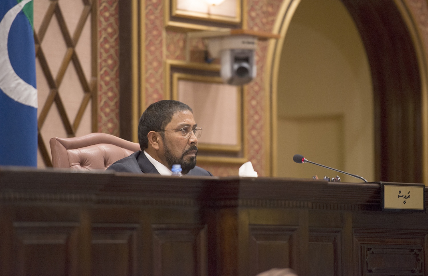 މަޖިލިހުގެ ރައީސް ގާސިމް އިބްރާހިމް ވާހަކަ ދައްކަވަނީ. --- ފޮޓޯ: މަޖިލިސް