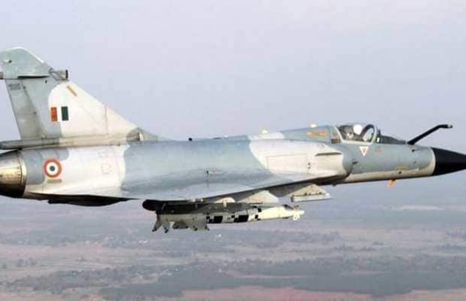 ޕާކިސްތާނަށް ހަމަލާ ދިނުމަށް އިންޑިއާ އިން ބޭނުން ކުރި މިރާޖް 2000 މަރުކާގެ ހަނގުރާމަ މަތީ ބޯޓު.