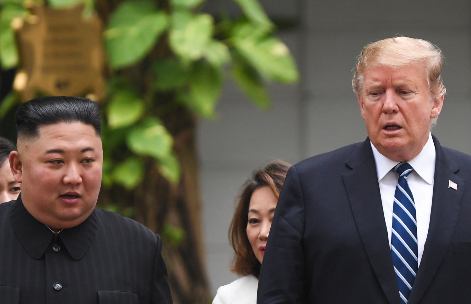 ހެނޮއި، ފެބްރުއަރީ 28، 2019: ނޯތު ކޮރެއާގެ ލީޑަރު ކިމް ޖޮން-އުން (ވ) އާއި އެމެރިކާގެ ރައީސް ޑޮނަލްޑް ޓްރަމްޕް. --ފޮޓޯ:އޭއެފްޕީ