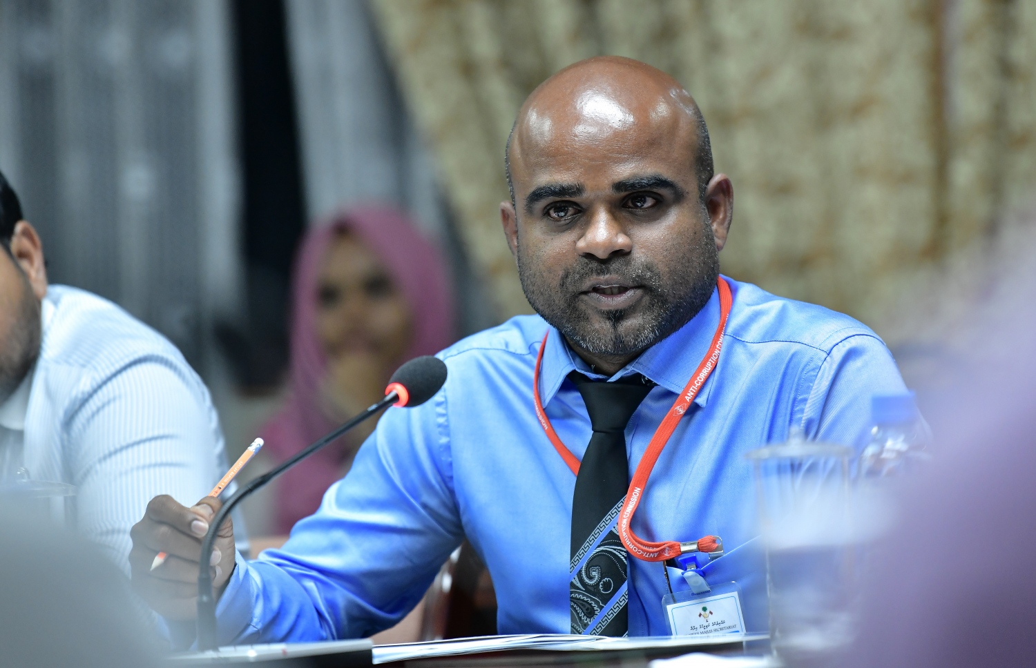 މުއައްވިޒު މިއަދުގެ ބައްދަލުވުމުގައި ވާހަކަ ދައްކަވަނީ. --- ފޮޓޯ: ނިޝާން އަލީ/ މިހާރު