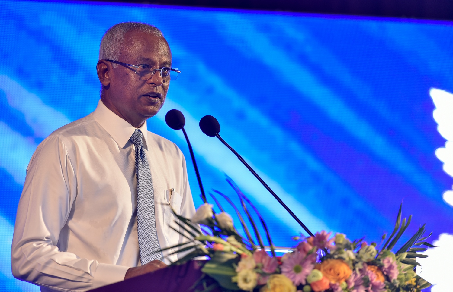 ކ.މާފުށި: މާޗް 7، 2019- މި ރަށުގައި ބޭއްވި، މި އަހަރުގެ ބައިނަލްއަގްވާމީ އަންހެނުންގެ ދުވަހުގެ ރަސްމީ ޖަލްސާގައި ރައީސް އިބްރާހިމް މުހައްމަދު ސޯލިހް ވާހަކަފުޅު ދައްކަވަނީ.---ފޮޓޯ: އަހުމަދު ނިޝާތު/މިހާރު