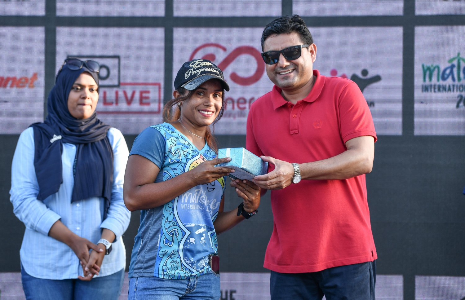 މާލެ- 9 މާޗް 2019 : ފުރަތަމަ ފަހަރަށް ބޭއްވި މޯލްޑިވްސް އިންޓަނޭޝަނަލް މެރެތަންގައި ދިހަ ކިލޯމީޓަރު ދުވުމުގެ އެއް ވަނަ ހޯދި މަރިޔަމް މައުޝޫދާ--. ފޮޓޯ: ނިޝާން އަލީ/ މިހާރު