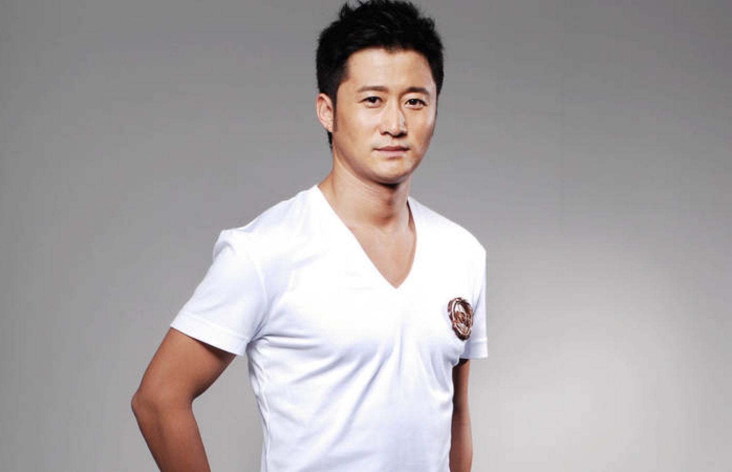 ވޫ ޖިންގް: އޭނާއަކީ ޗައިނާގެ އެންމެ ކާމިޔާބު އެއް އެކްޓަރު.