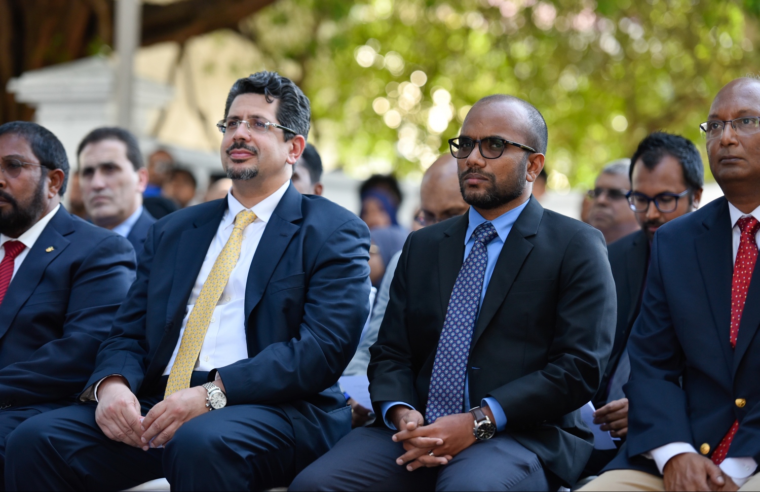 މާލެ: މާޗް 27، 2019- މޯލްޑިވްސް އިސްލާމިކް ބޭންކުގެ އާ ހެޑް އޮފީސް ހުޅުވުމުގެ ހަފްލާގައި ފިނޭންސް މިނިސްޓަރު އިބްރާޙިމް އަމީރު އަދި އައިސީޑީގެ ސީއީއޯ އައިމަން އަމީން ސެޖިނީ ބައިވެރިވެވަޑައިގަންނަނަވަނީ .---ފޮޓޯ: ހުސައިން ވަހީދު/މިހާރު