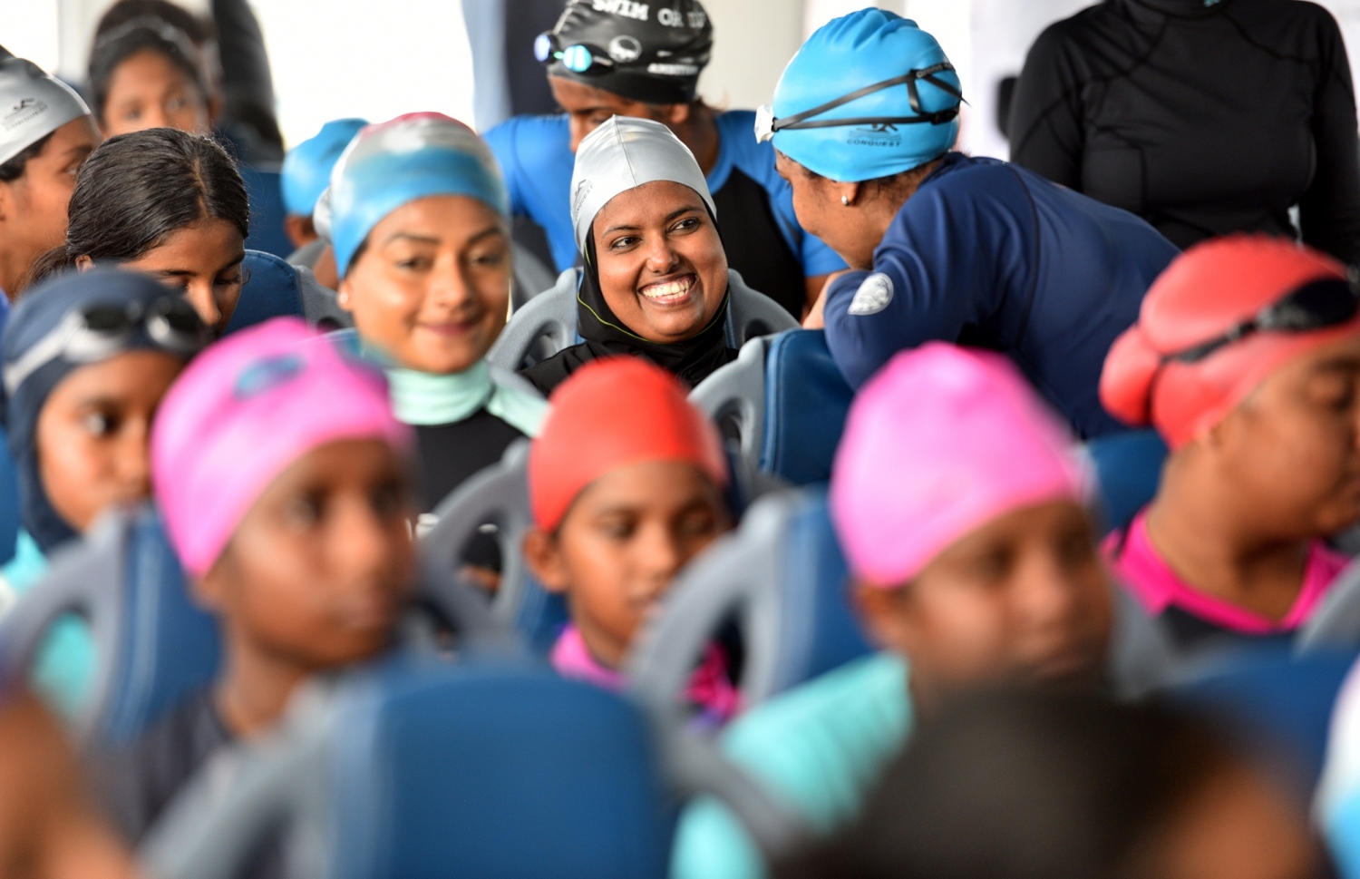 މާލެ: މާޗް 30، 2019: ބައިނަލްއަގުވާމީ އަންހެނުންގެ ދުވަސް ފާހަގަ ކުރަން މޯލްޑިވްސް ލައިފްގާޑް އެސޯސިއޭޝަނުން އިންތިޒާމްކުރި "ބްރޭކް ދަ ބެރިއާ" ފެތުމުގައި ޖެންޑާ މިނިސްޓަރު ޝިދާތާ ޝަރީފް ބައިވެރިވެ ވަޑައިގަންނަވަނީ.-- ފޮޓޯ: ރައީސް އޮފީސް