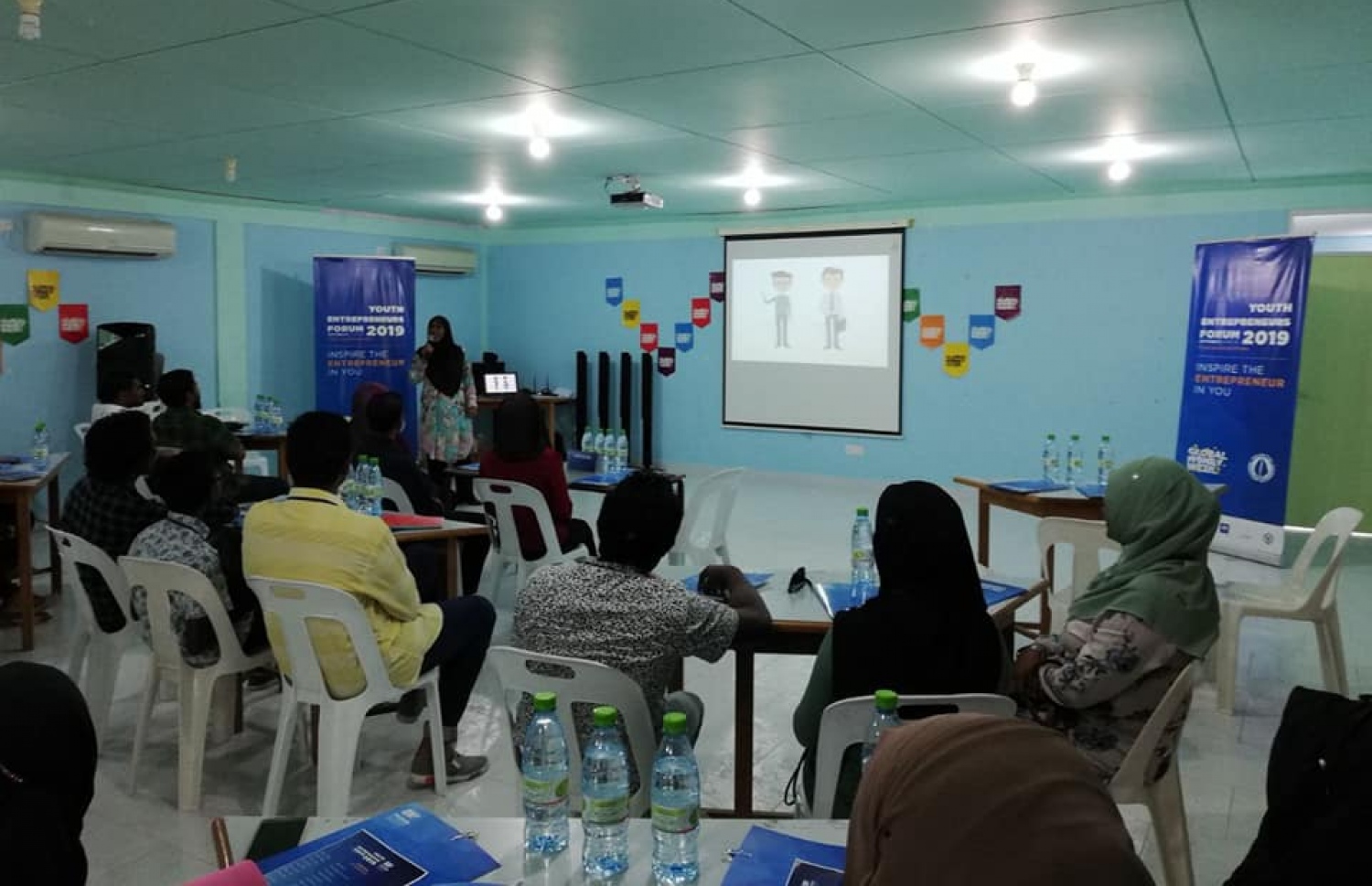 އެމްއެމްއޭއިން ބޭއްވި އޮންޓަޕްރަނާސް ފޯރަމް ކުރިއަށްދަނީ--ފޮޓޯ:އެމްއެމްއޭ