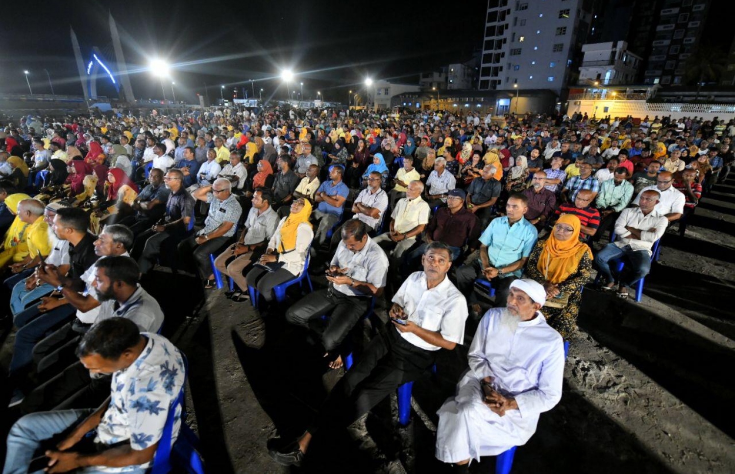 މިރޭ އެމްޑީޕީން ބޭއްވި ޖަލްސާގައި ރައީސް އިބްރާހިމް މުހައްމަދު ސޯލިހް ވާހަކަ ދައްކަވަނީ: ފޮޓޯ: ހުސައިން ވަހީދު/މިހާރު