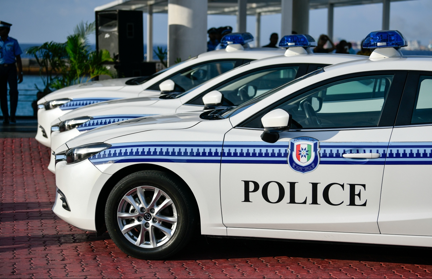 ޖަޕާނުން ދިވެހި ފުލުހުންނަށް އުޅަނދުތަކެއް ހަދިޔާކުރުން