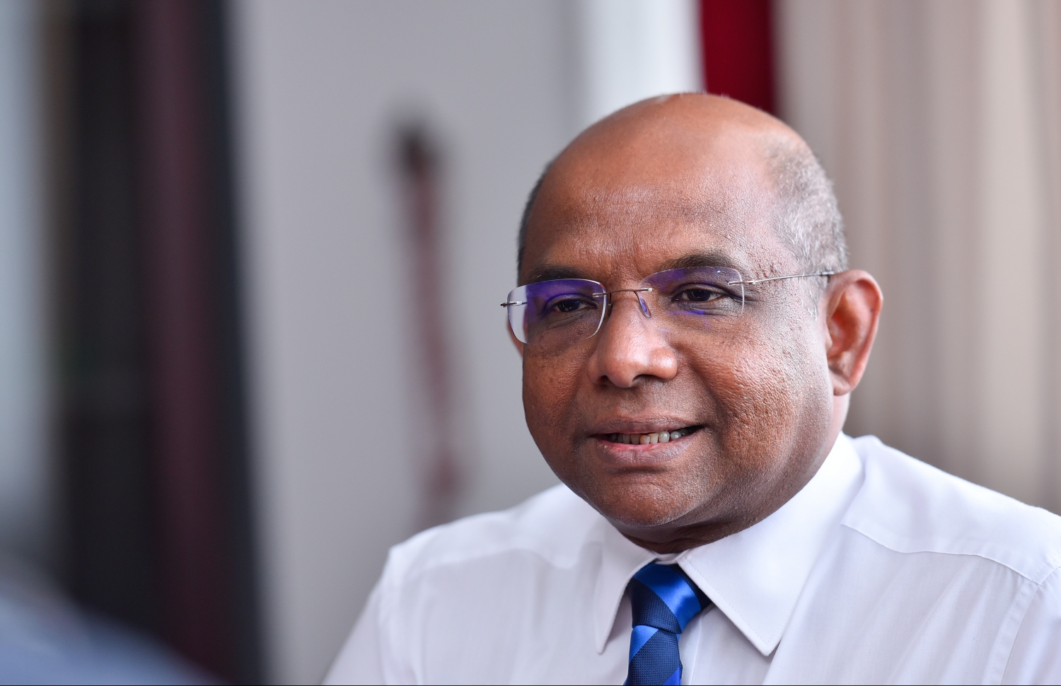 ފޮރިން މިނިސްޓަރު ޝާހިދު "މިހާރު" އާ މިއަދު ވާހަކަ ދައްކަވަނީ.---ފޮޓޯ: ހުސައިން ވަހީދު/މިހާރު