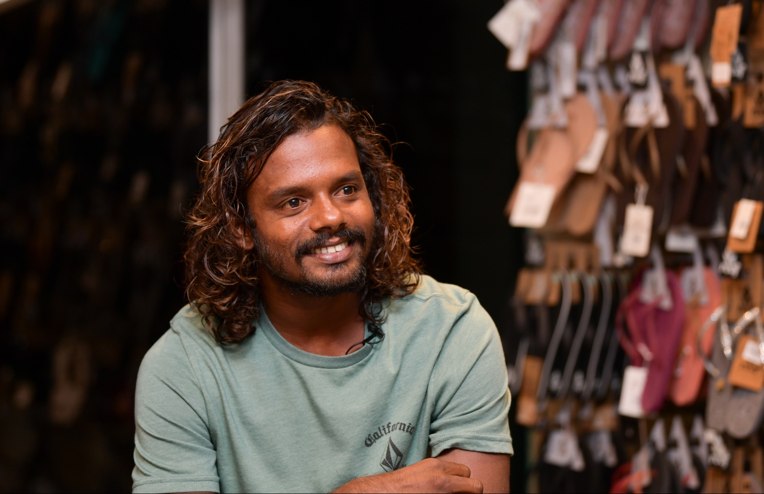 "މިހާރު ސްޕޯޓްސް ޓްރިވިއާ" އަށް ޖާއްޓެ އިންޓަވިއުދެނީ. -- ފޮޓޯ: ހުސެއިން ވަހީދު/ މިހާރު