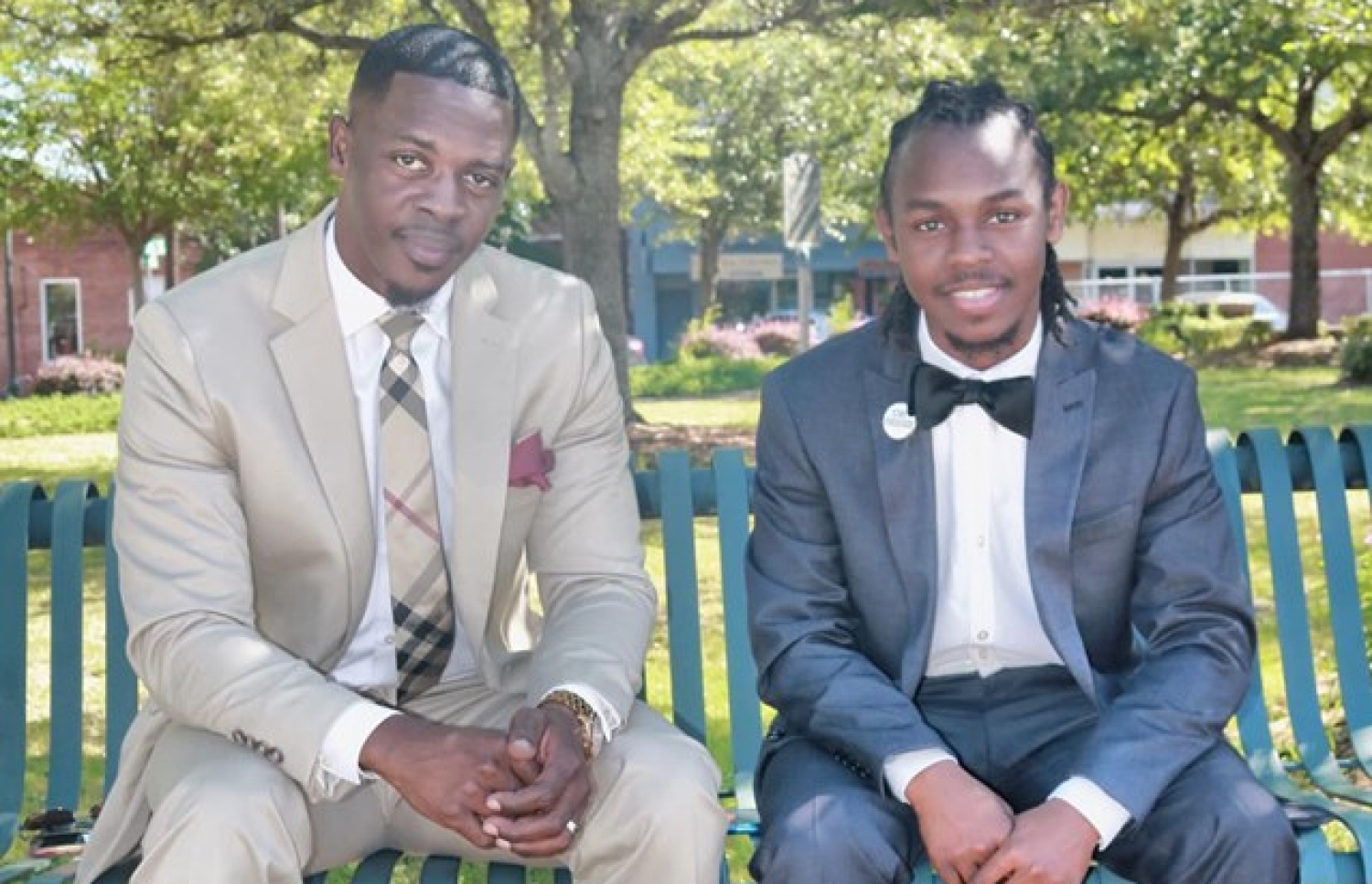 އެންޓޯނިއޯ ދަރިފުޅު ބްރޭންޑަންއާ އެކު.