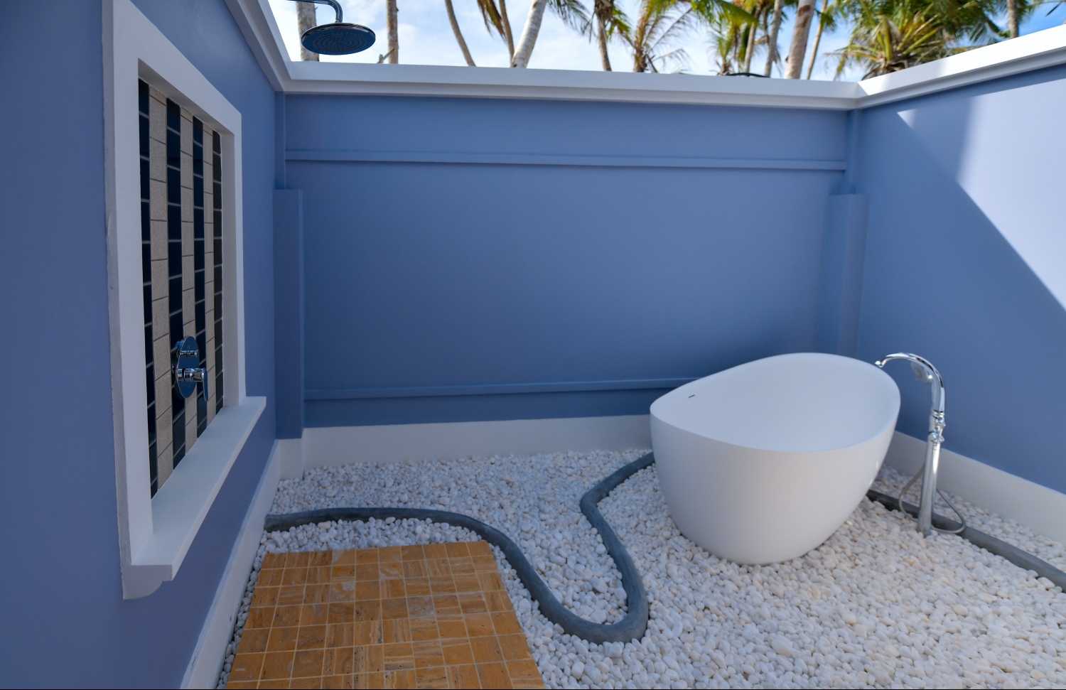 ސައި ރިސޯޓުގެ ވިލާއެއްގެ ބާތްޓަބް-- ފޮޓޯ: ހުސައިން ވަހީދު/ މިހާރު