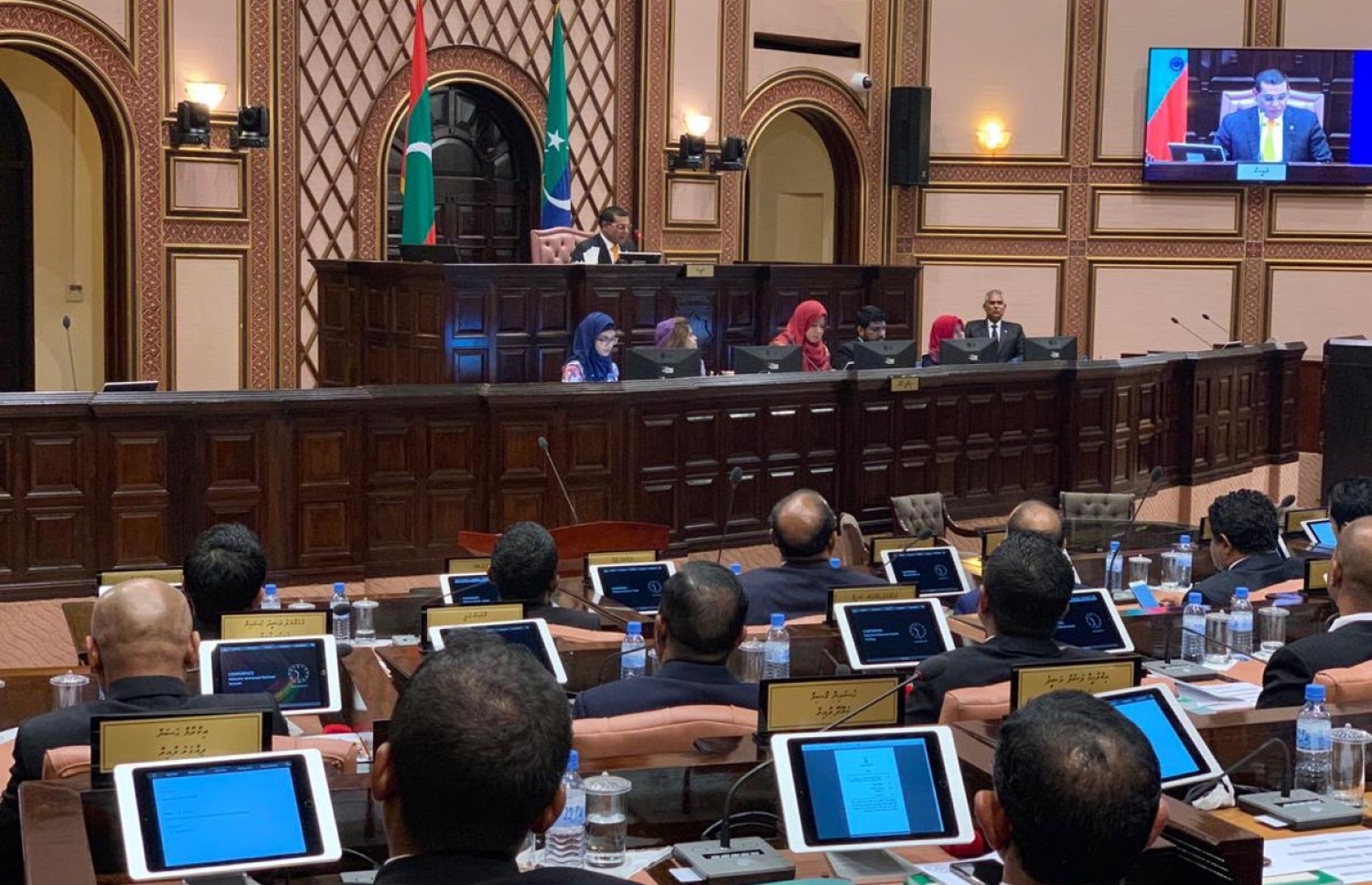 މަޖިލީހުގެ ރައީސަކު ހޮވުމަށް ބާއްވި ޖަލްސާ -- ފޮޓޯ: މަޖިލިސް