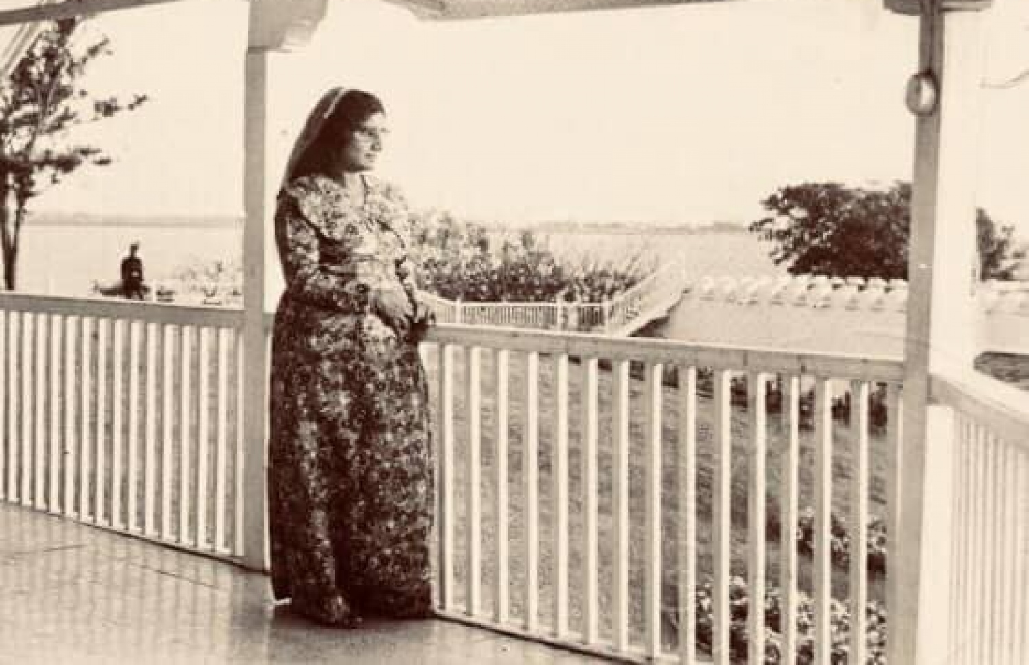 ގާނޫނު ހަދާ މަޖިލީހުގެ މަތިގޭގެ ރައީސާކަން ކުރެއްވި ފާތިމަތު އިބްރާހިމް ދީދީ.