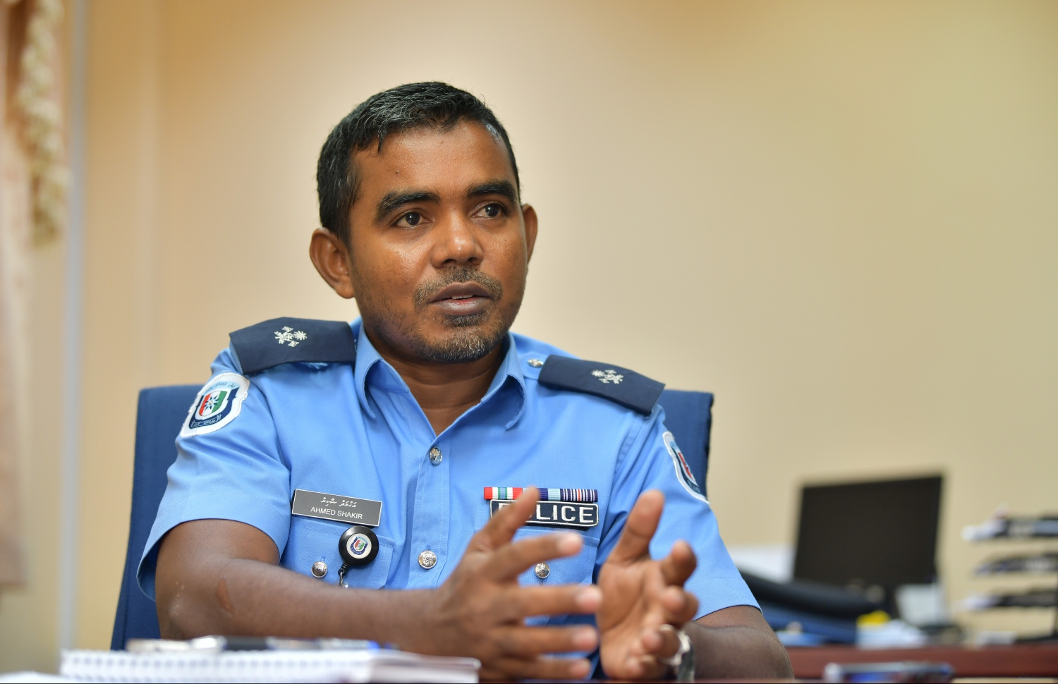 ޑްރަގް އެންފޯސްމަންޓް ޑިޕާޓްމަންޓްގެ ހެޑް، އަހުމަދު ޝާކިރު: މަސްތުވާތަކެތި ވިއްކުމަށް ހާއްސަ ގެތަކެއް މާލޭގައި-- ފޮޓޯ: ހުސައިން ވަހީދު/މިހާރު