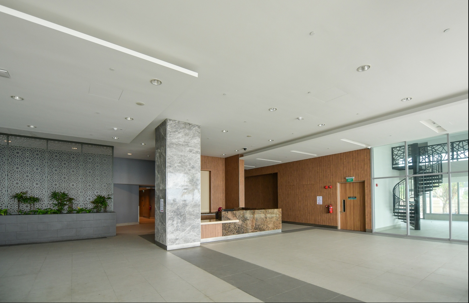 ދަރުމަވަންތަ ހޮސްޕިޓަލްގެ މައި ރިސެޕްޝަން ސަރަހައްދު.---ފޮޓޯ: ހުސައިން ވަހީދު/މިހާރު