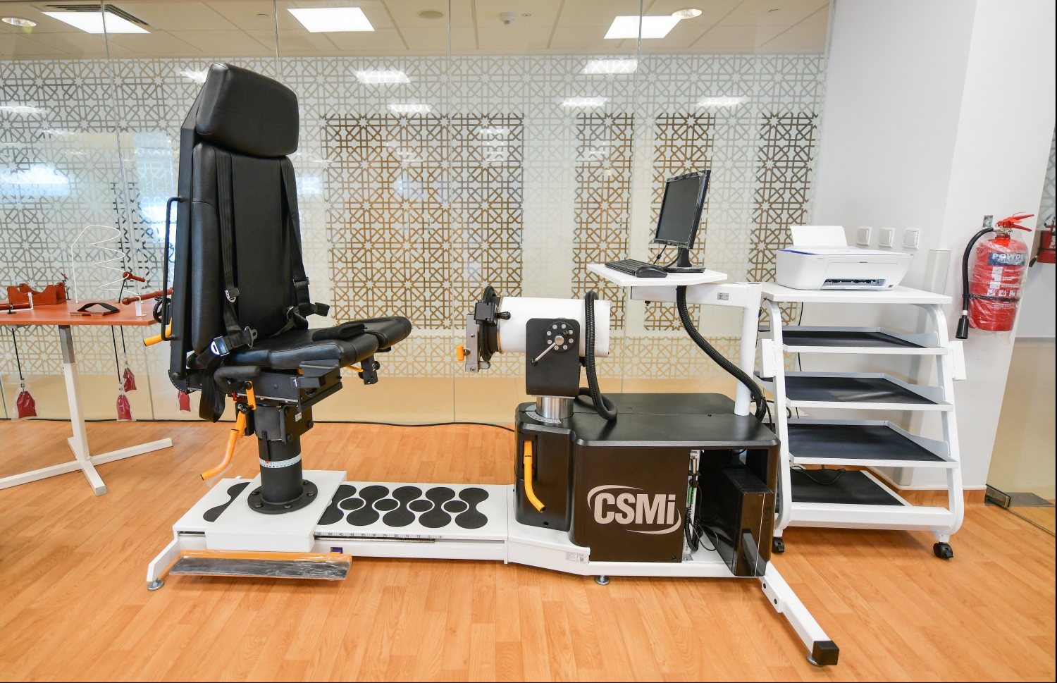 ދަރުމަވަންތަ ހޮސްޕިޓަލްގެ ފިޒިއޮތެރަޕީ ފްލޯގައި ހިމެނޭ ފިޒިއޮތެރަޕީ ޖިމް---ފޮޓޯ: ހުސައިން ވަހީދު/މިހާރު