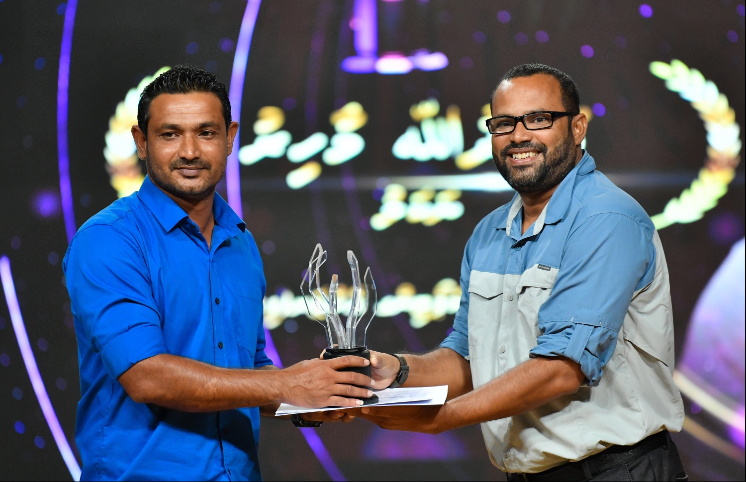 މާލެ: ޖޫން 21، 2019- ޕީއެސްއެމް އޮފީސްތަކުގެ ޓެލެޑްރާމާ މުބާރާތުގެ އެވޯޑު ދިނުމުގެ ހަފުލާގެ ތެރެއިން.---ފޮޓޯ: ހުސައިން ވަހީދު/މިހާރު