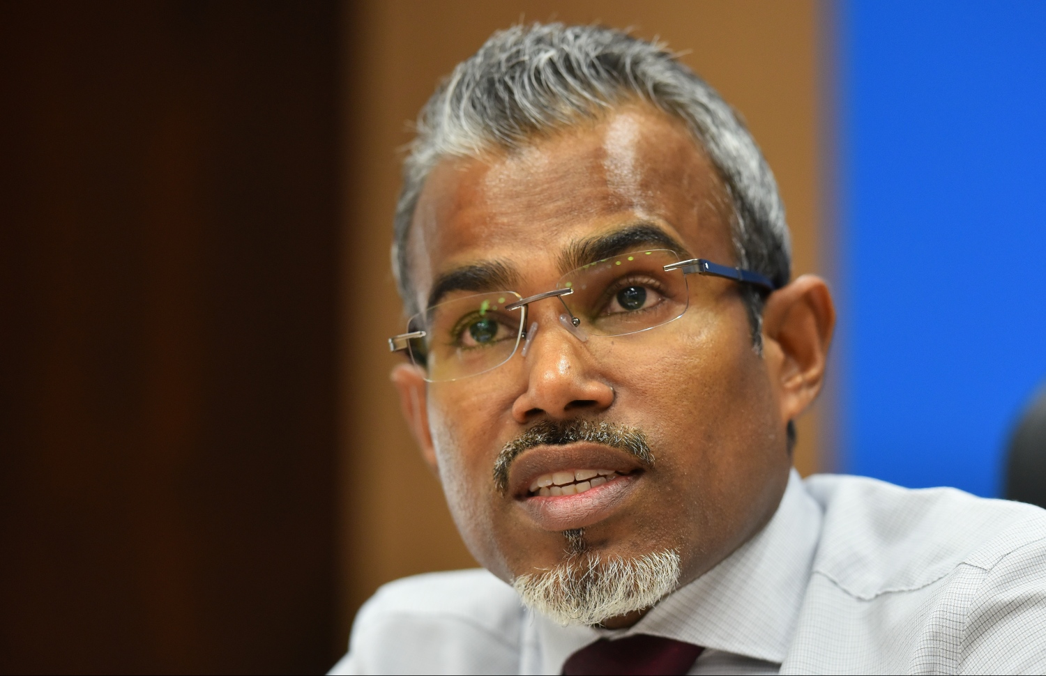 އެޓާނީ ޖެނެރަލް ރިފްއަތު: ދީބާޖާގެ މައްސަލަ ހައްލު ކުރަން އެޓާނީ ޖެނެރަލްގެ އޮފީހުން އެ ކުންފުންޏާ އެކު މަޝްވަރާ ކުރަމުން އަންނަ ކަމަށް ރައީސް މިއަދު ވިދާޅުވި.---ފޮޓޯ: ހުސައިން ވަހީދު/މިހާރު